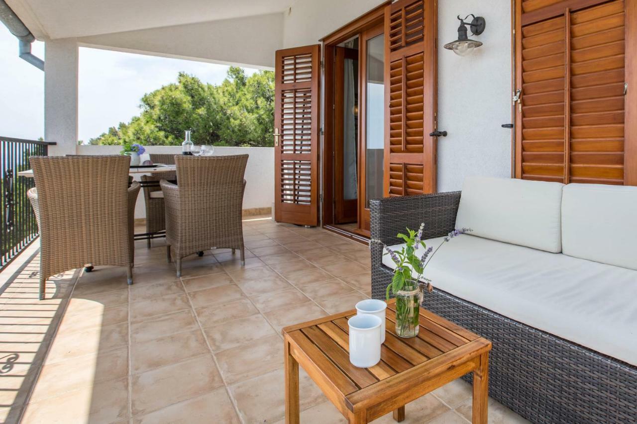 Villa Pod Borom Sveta Nedelja  Εξωτερικό φωτογραφία