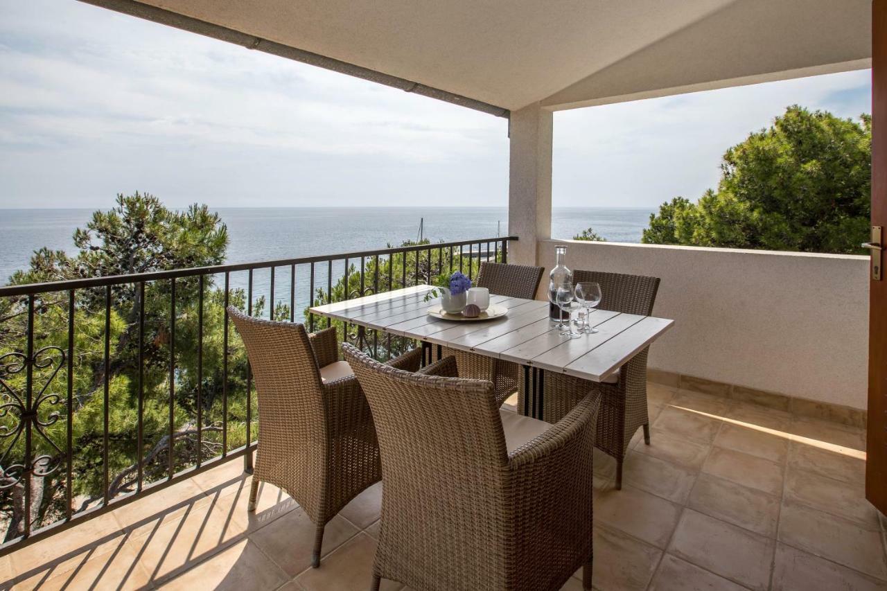 Villa Pod Borom Sveta Nedelja  Εξωτερικό φωτογραφία